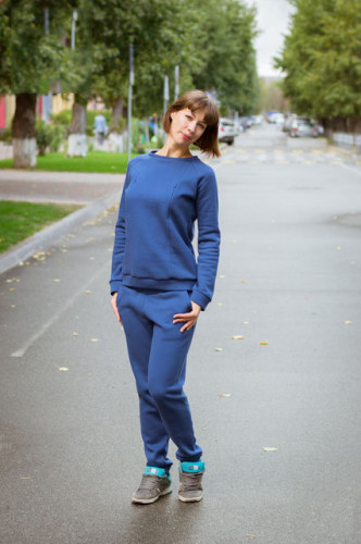 Спортивный утеплённый костюм для беременных и кормящих мам HIGH HEELS MOM (размер L, синий)