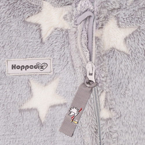 Слингокомбинезон флисовый HOPPEDIZ (размер 56-62, серый с кремовыми звёздами)